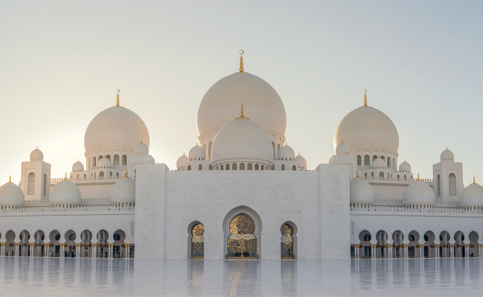 sheikh zayed grand mosque